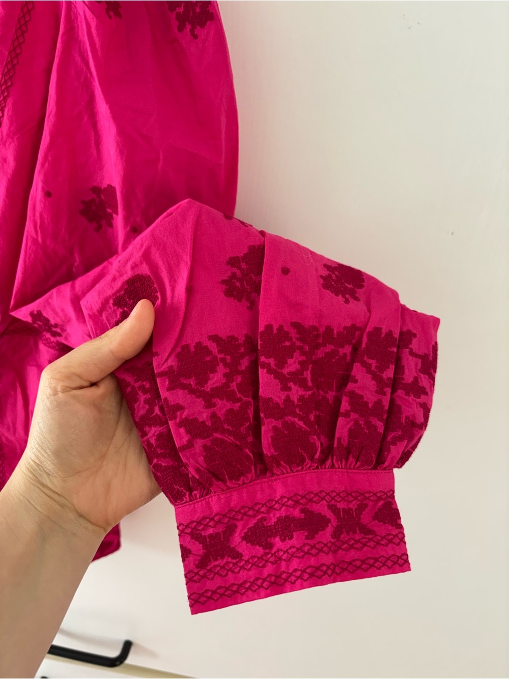 Wilfred La Bohème Fuchsia Embroidered Peasant Blouse Cottagecore Puff Sleeves - Picture 11 of 12